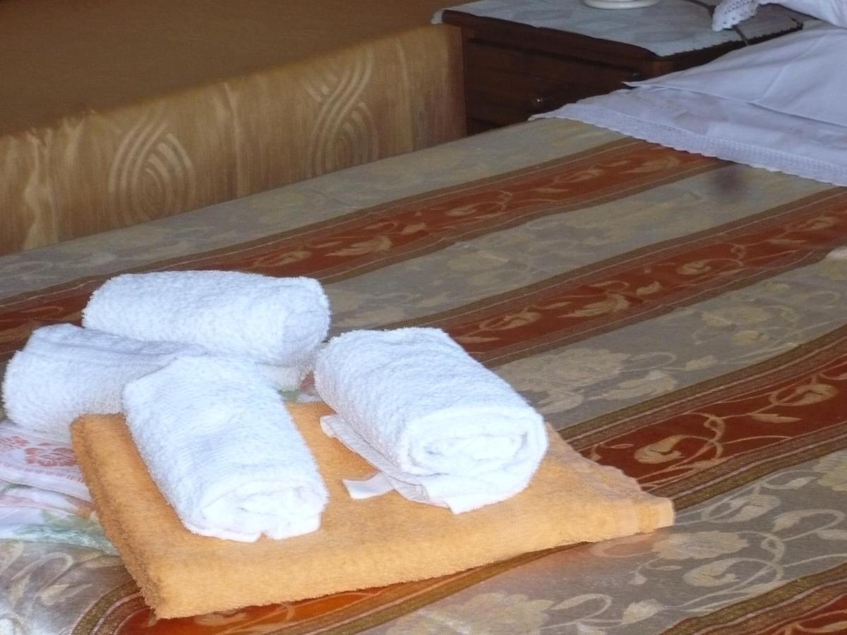 Agriturismo La Ripa Villa เรกเจลโล ภายนอก รูปภาพ
