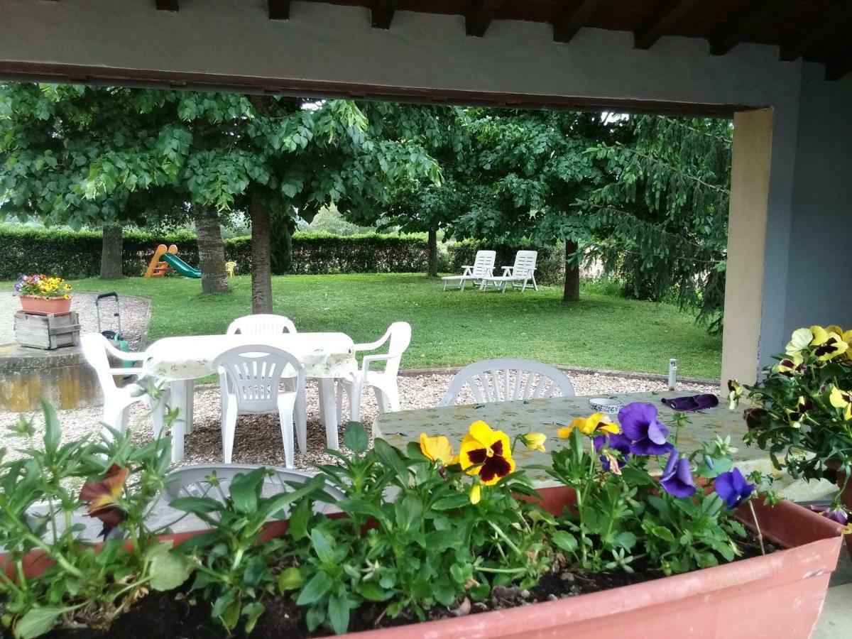 Agriturismo La Ripa Villa เรกเจลโล ภายนอก รูปภาพ